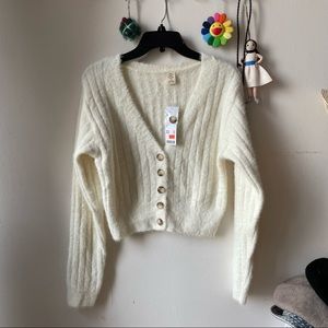‼️SOLD‼️UO White Crop cardigan